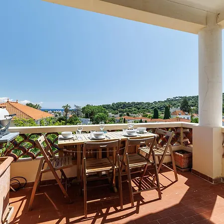 شقة Duplex With View On The Cap D'antibes *