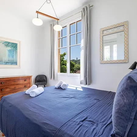 Duplex With View On The Cap D'antibes شقة *