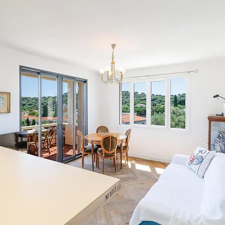Duplex With View On The Cap D'antibes شقة أنتيب