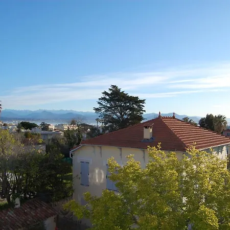 Duplex With View On The Cap D'antibes * Antibes